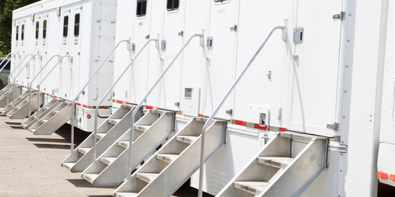 Bathroom Trailer vs Porta Potty: How To Choose The Right Option in Phoenix, AZ